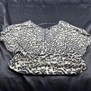 Express WOMENS tan cheetah print butterfly sleeve long front shirt